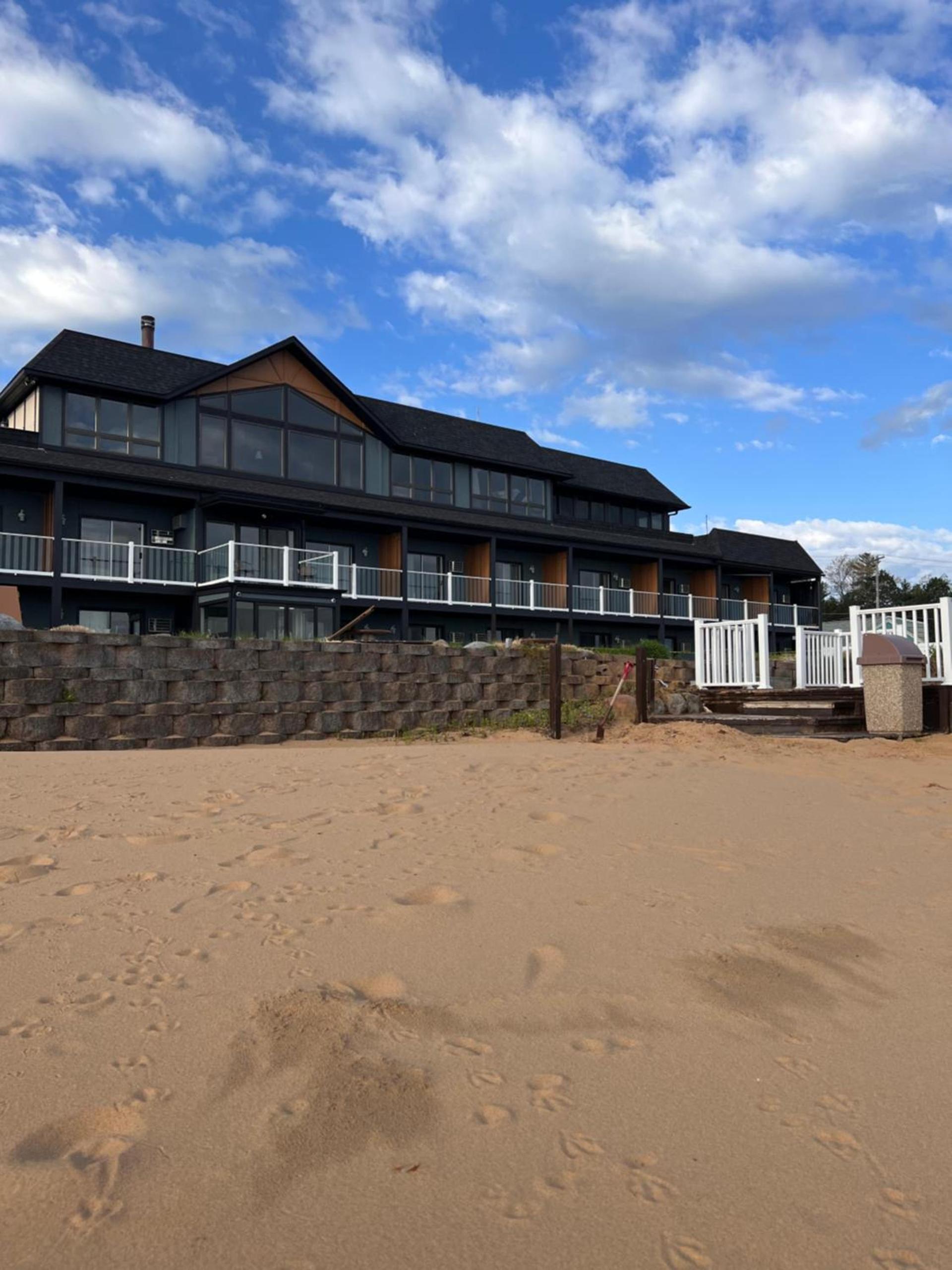 The Beach Haus - Traverse City photo 1