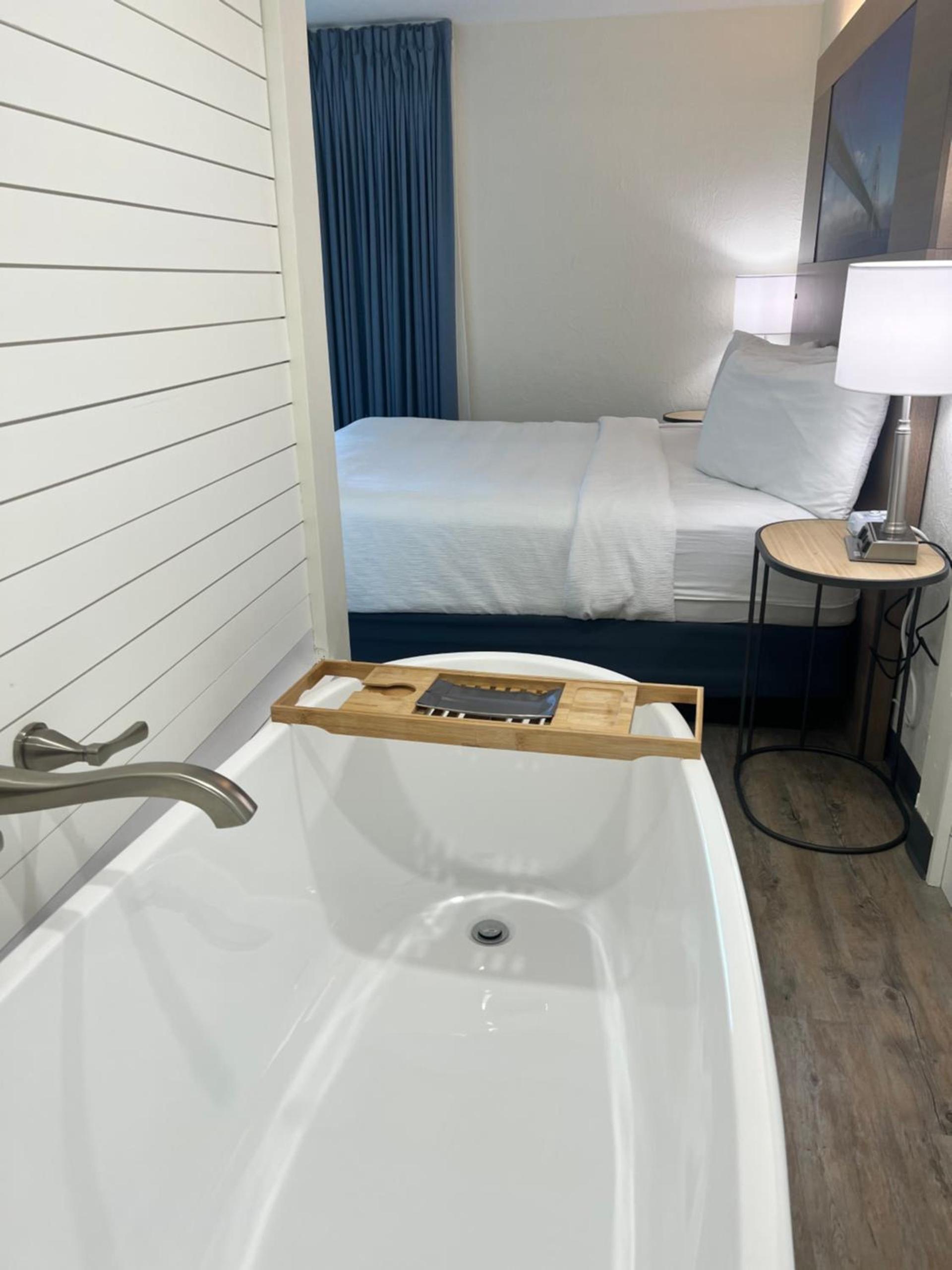 The Beach Haus - Traverse City photo 28