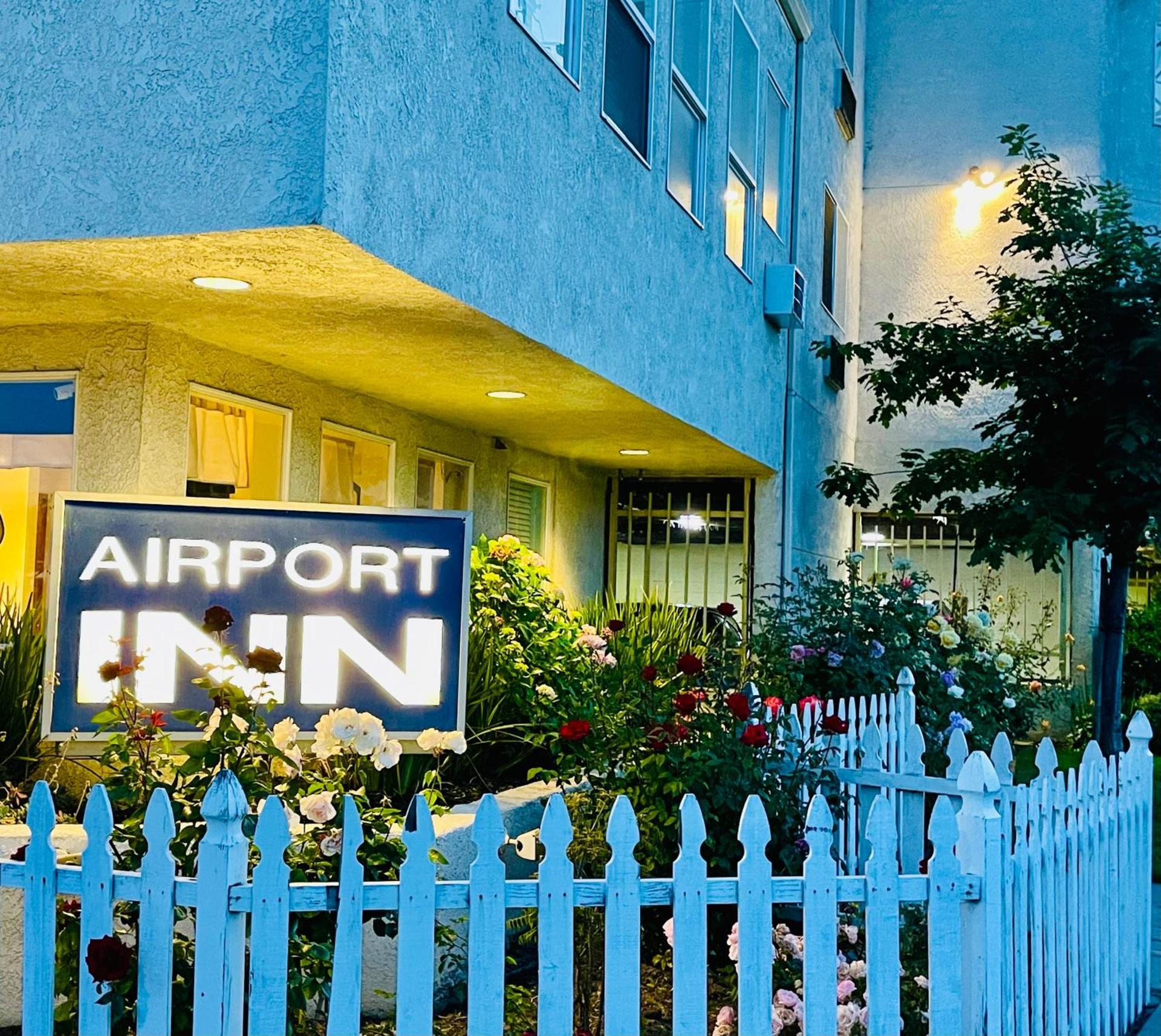 Airport Inn photo 71