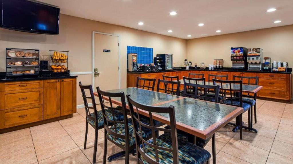 Best Western San Diego Pacific Beach/Mission Bay photo 6