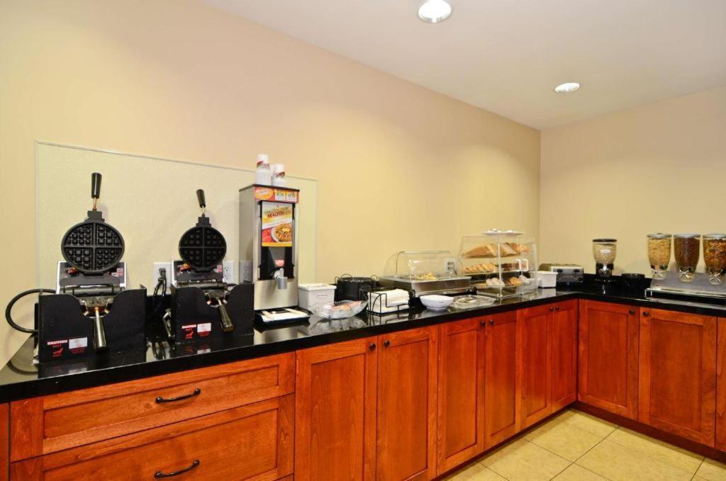 Best Western San Diego Pacific Beach/Mission Bay photo 8