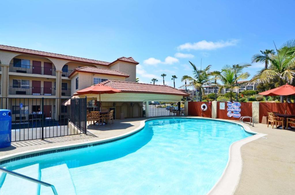 Best Western San Diego Pacific Beach/Mission Bay photo 2