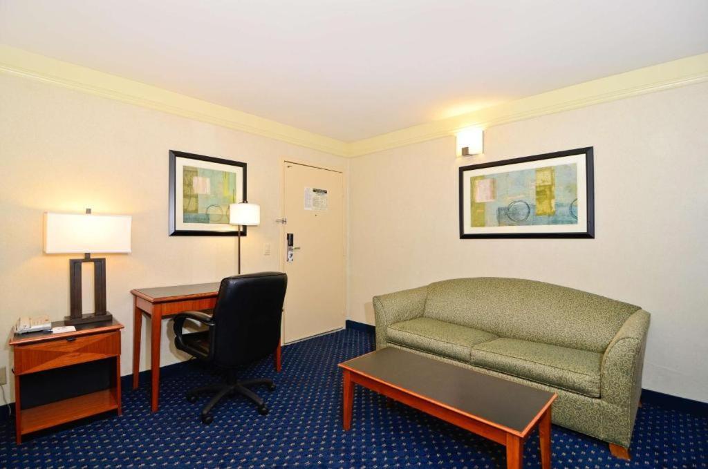 Best Western San Diego Pacific Beach/Mission Bay photo 3