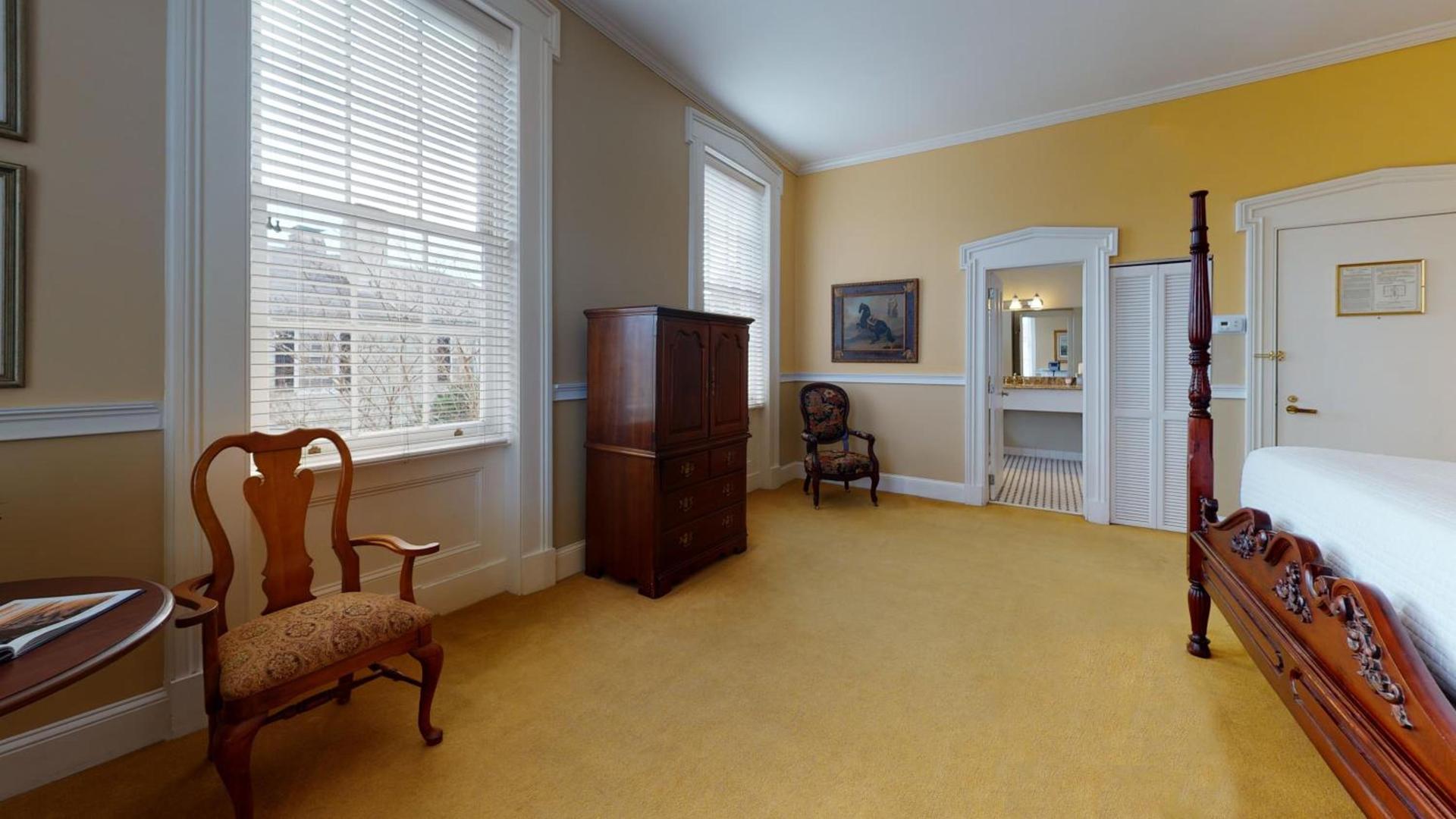 The Presidents' Quarters Inn photo 22