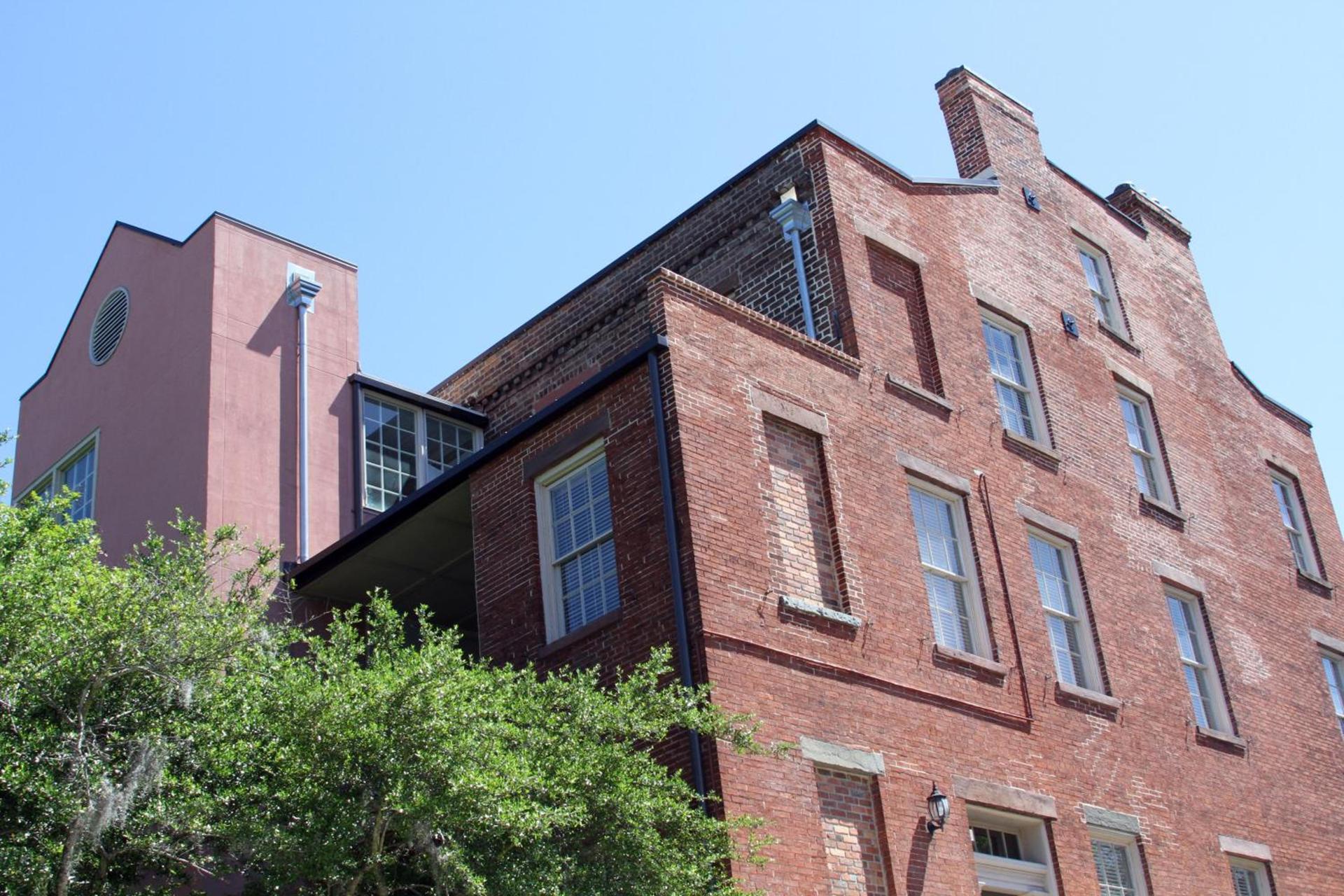 The Presidents' Quarters Inn photo 46