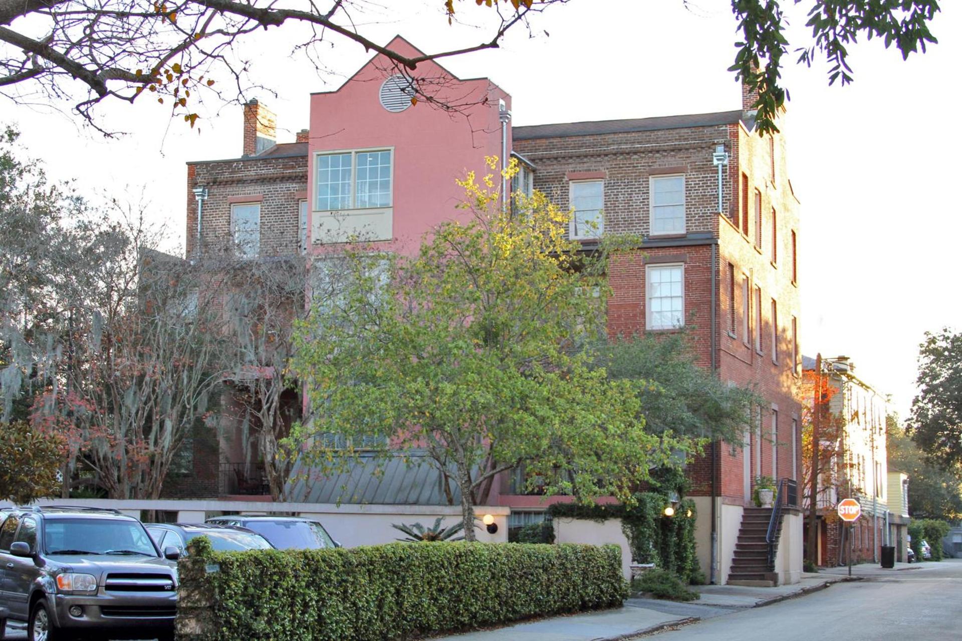 The Presidents' Quarters Inn photo 56