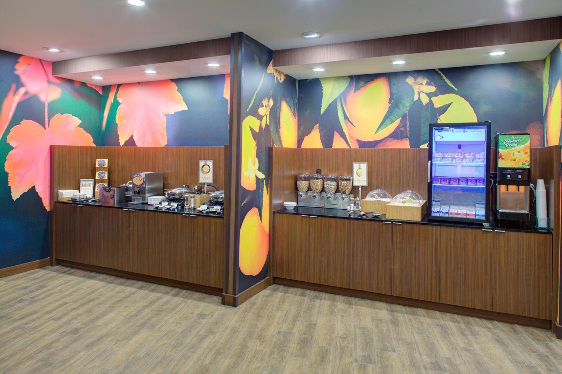 Fairfield Inn & Suites by Marriott Detroit Canton photo 12