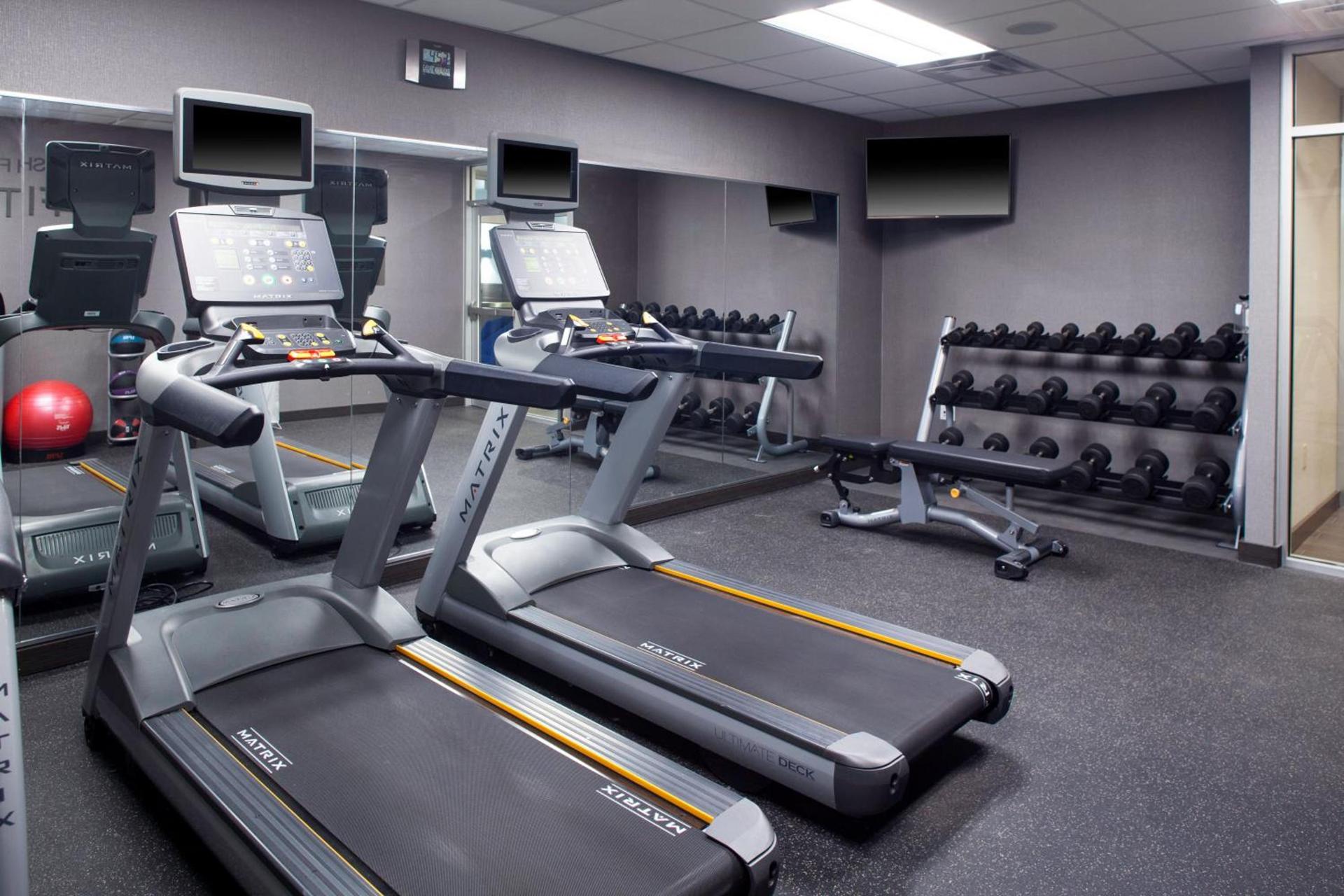 Fairfield Inn & Suites by Marriott Detroit Canton photo 18