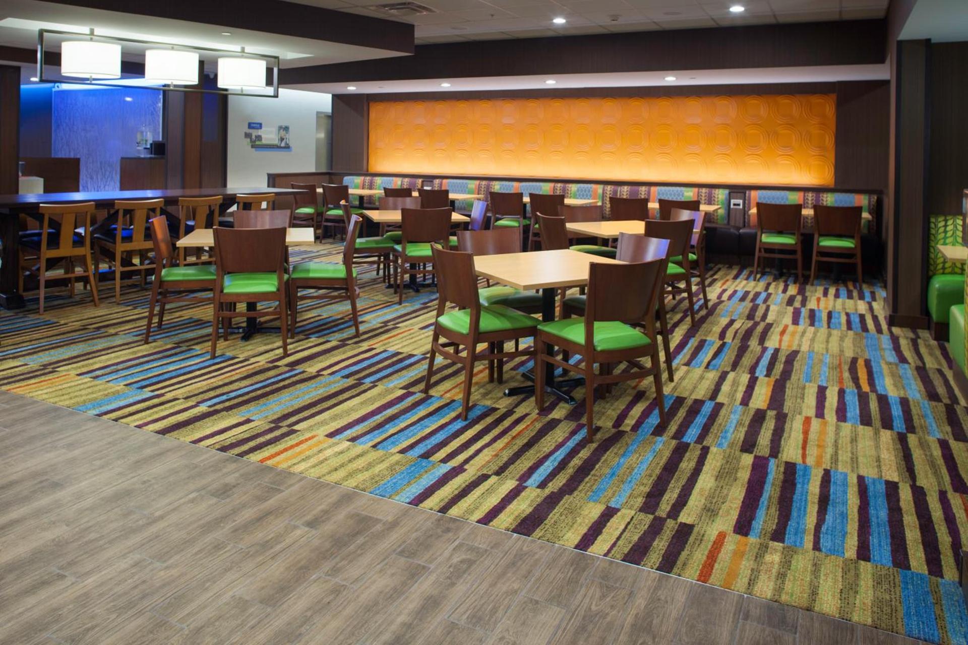 Fairfield Inn & Suites by Marriott Detroit Canton photo 28