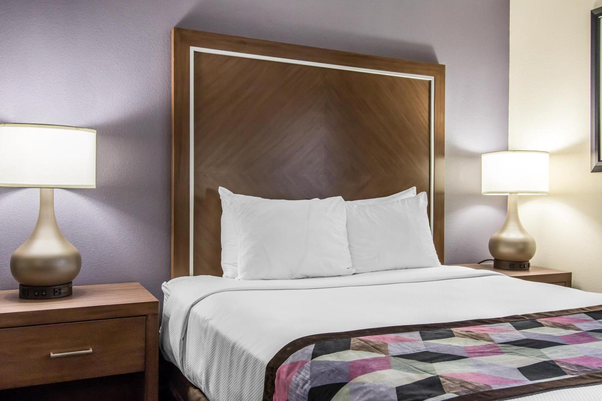 Comfort Inn Tulsa Midtown photo 96