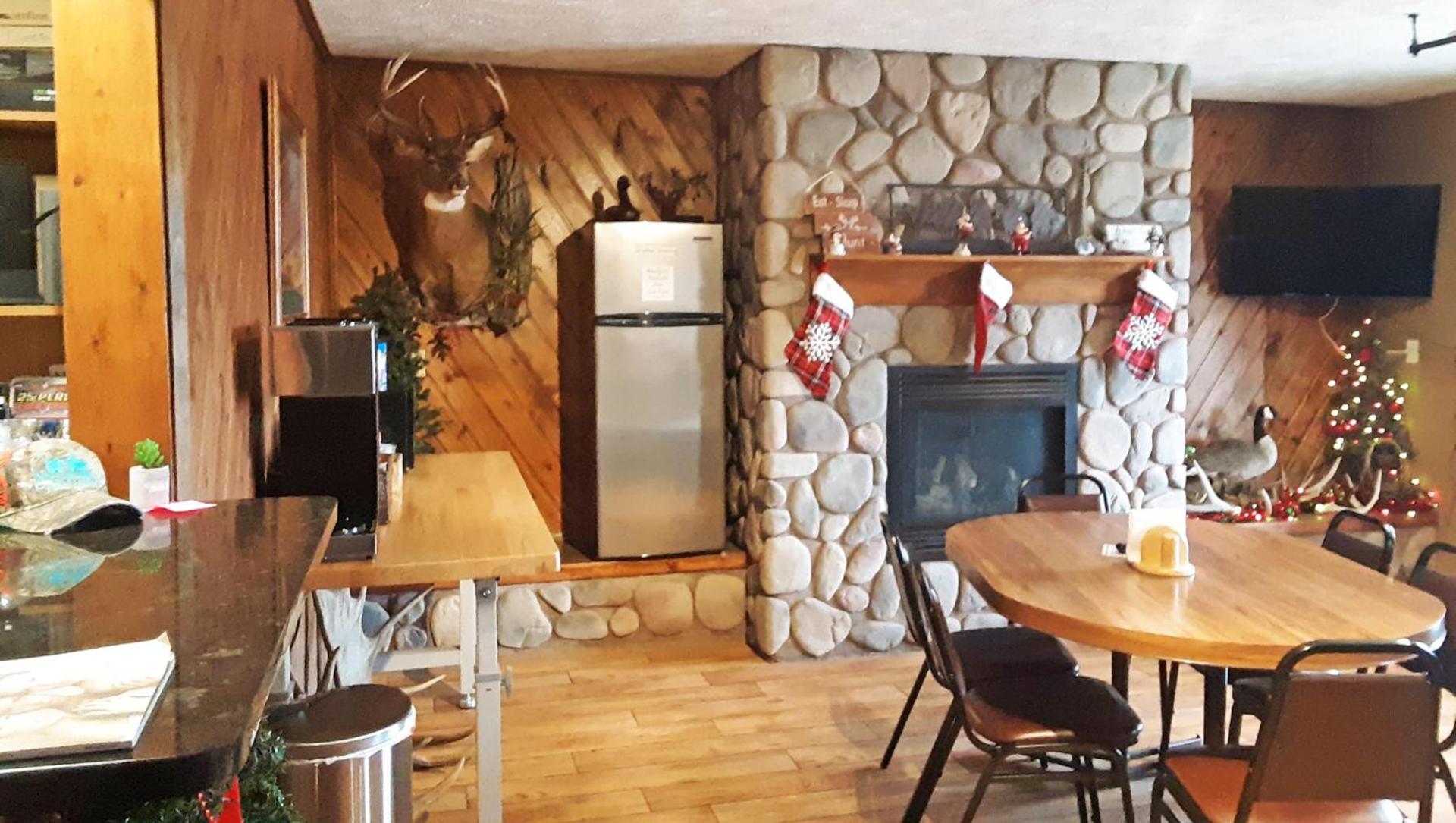 Drop Tyne Lodge photo 13