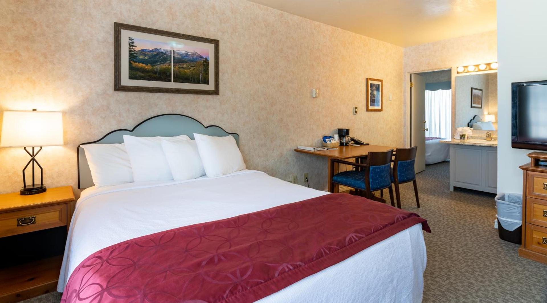 Swiss Alps Inn photo 10