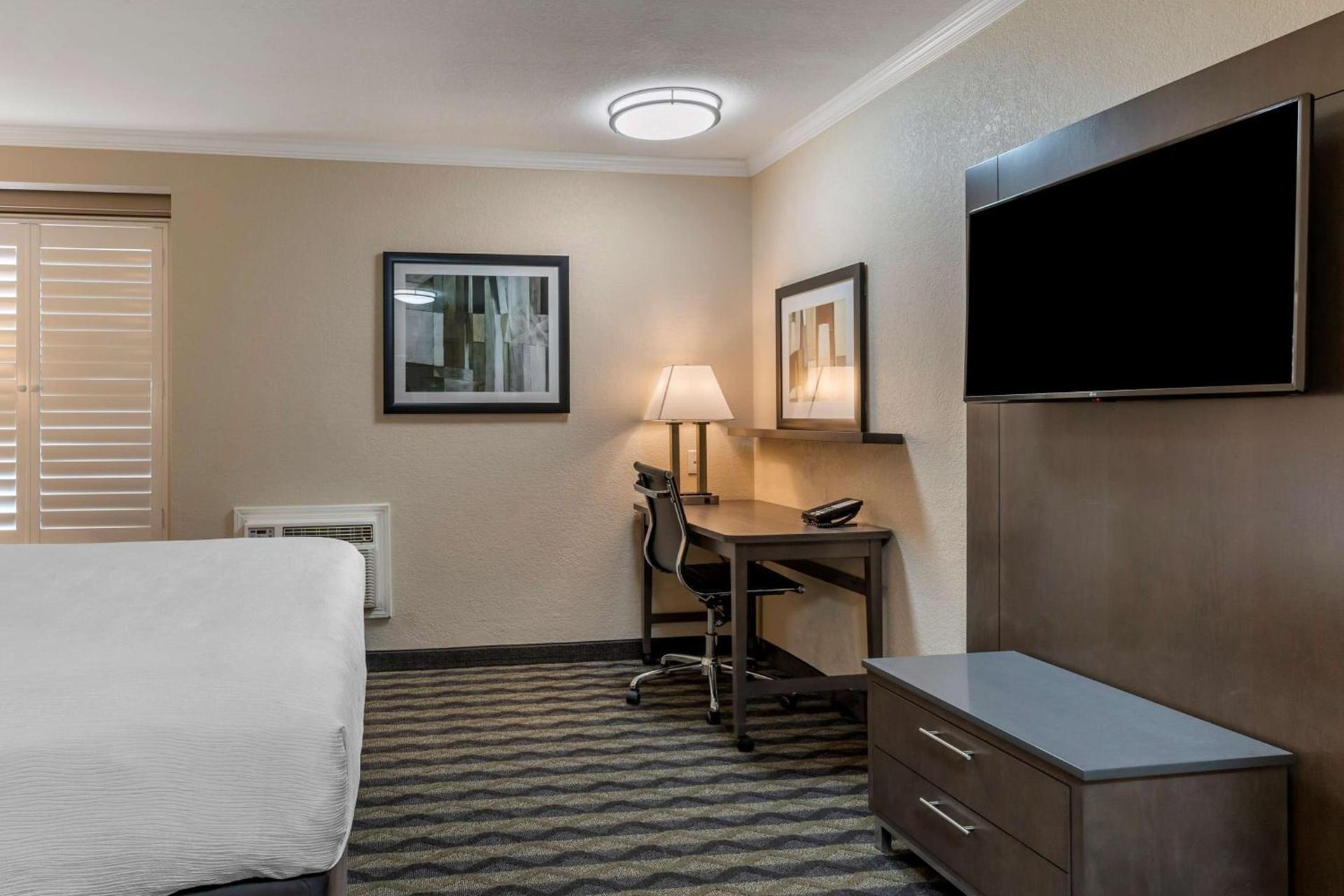 Best Western Silicon Valley Inn photo 18