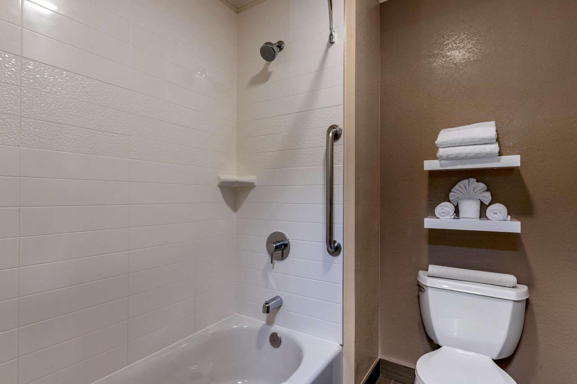 Best Western Silicon Valley Inn photo 34