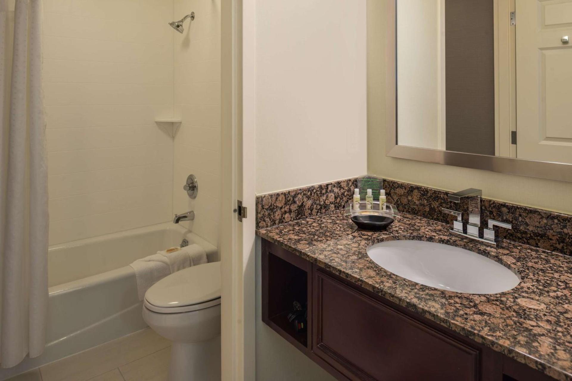 Sonesta Chicago O'Hare Airport Rosemont photo 14