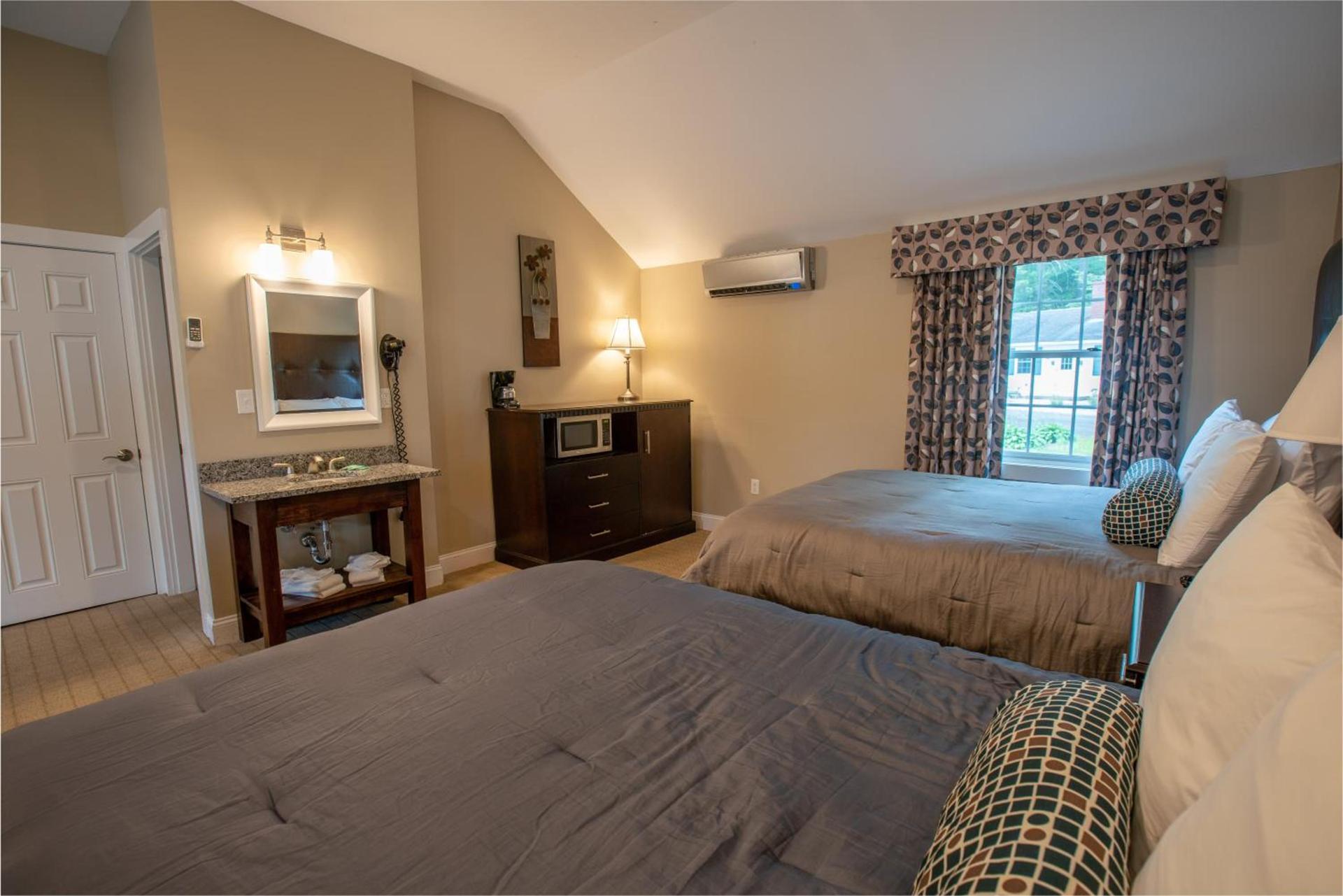 New England Inn & Lodge photo 37