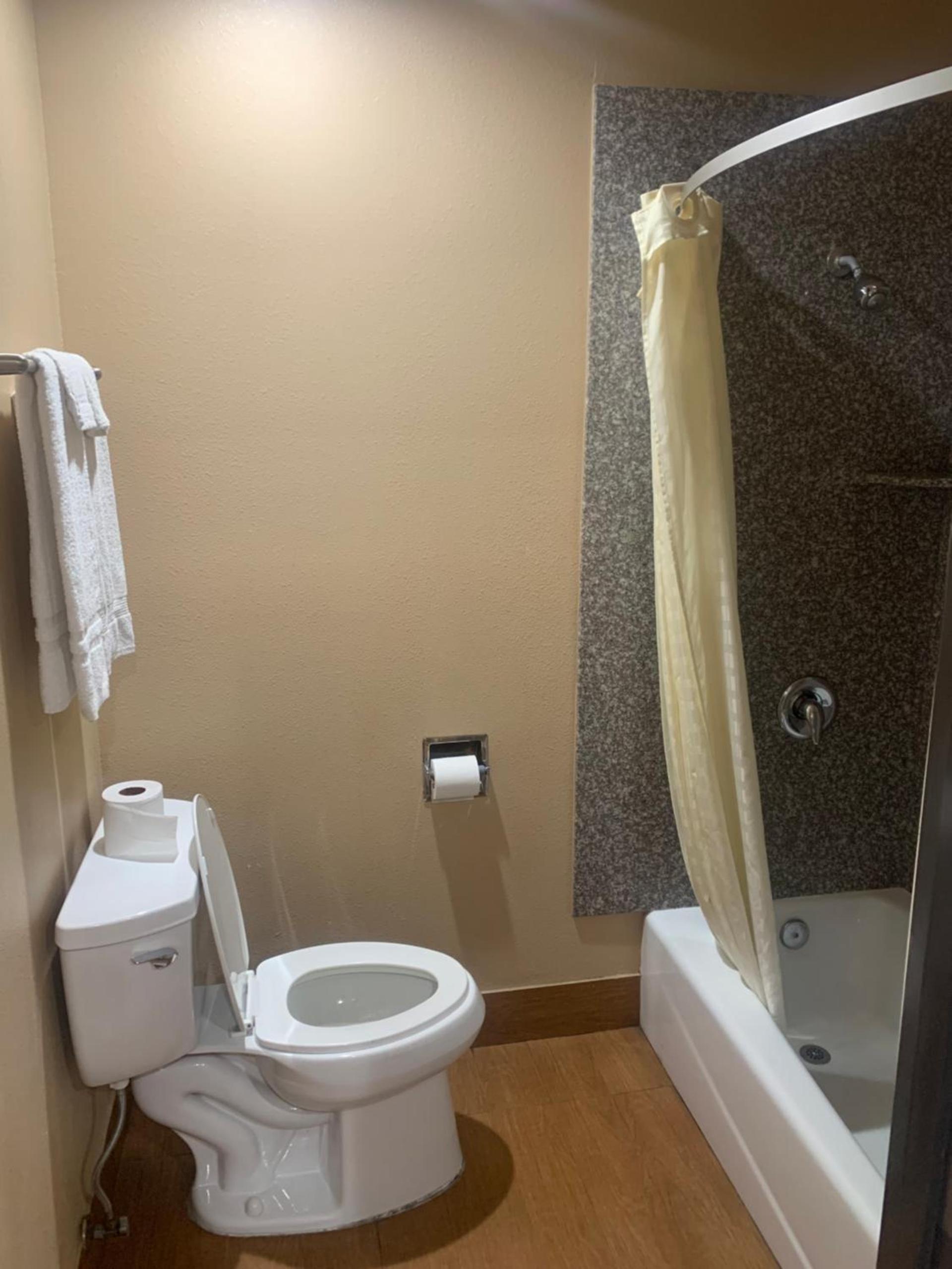 Stardust inn photo 6