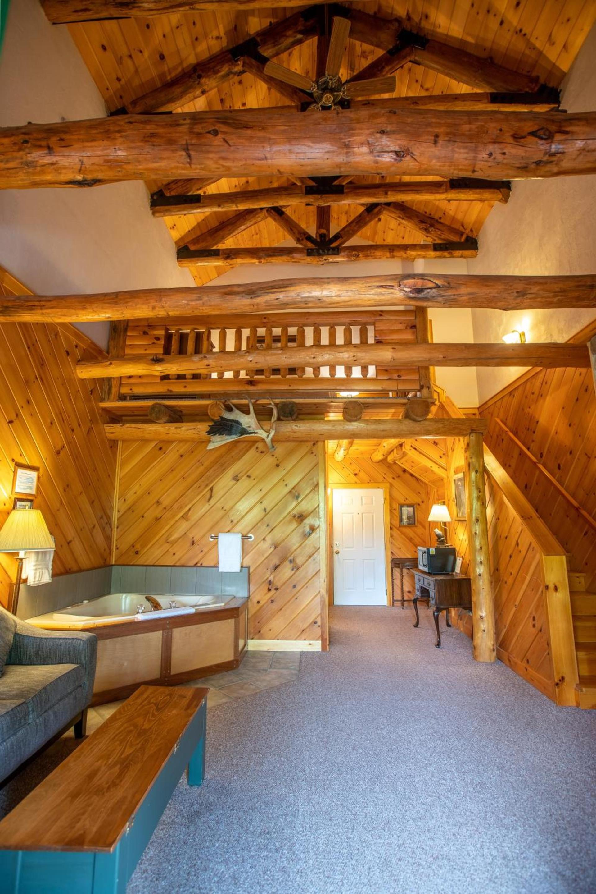 New England Inn & Lodge photo 25