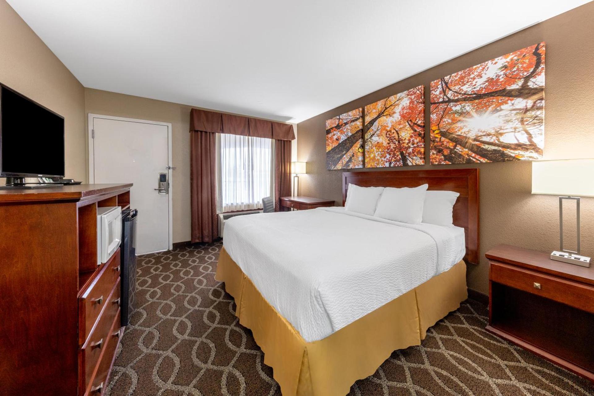 Days Inn by Wyndham St. Robert Waynesville/Ft. Leonard Wood photo 26