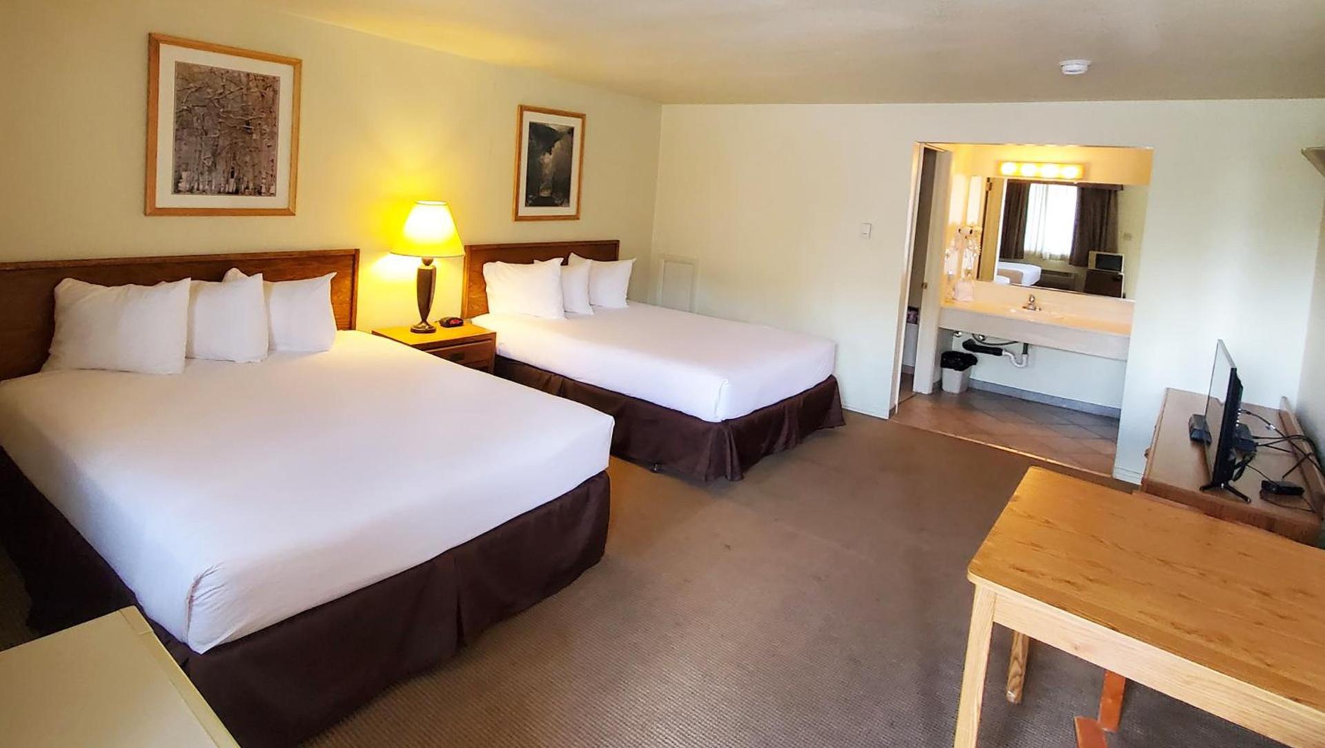 Magnuson Hotel Ely photo 10