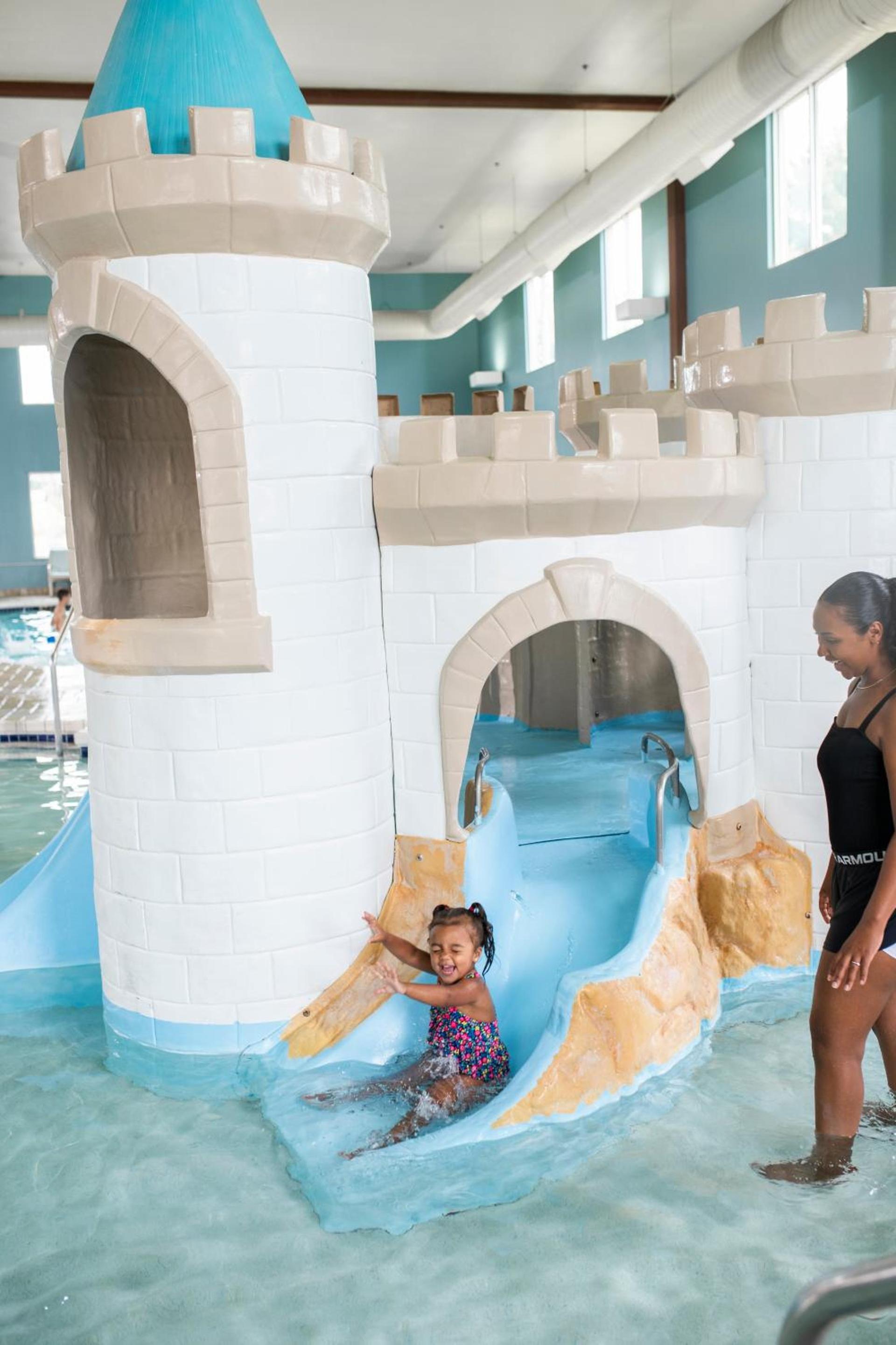 Holiday Inn Express Wisconsin Dells by IHG photo 59