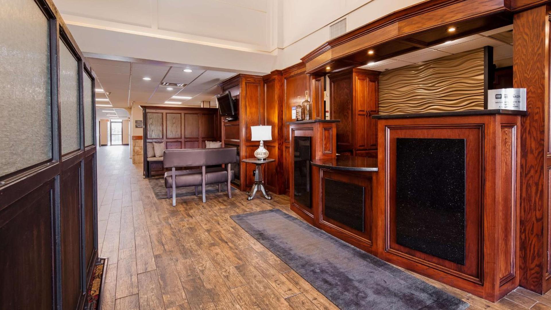 Best Western Plus Oklahoma City Yukon photo 5