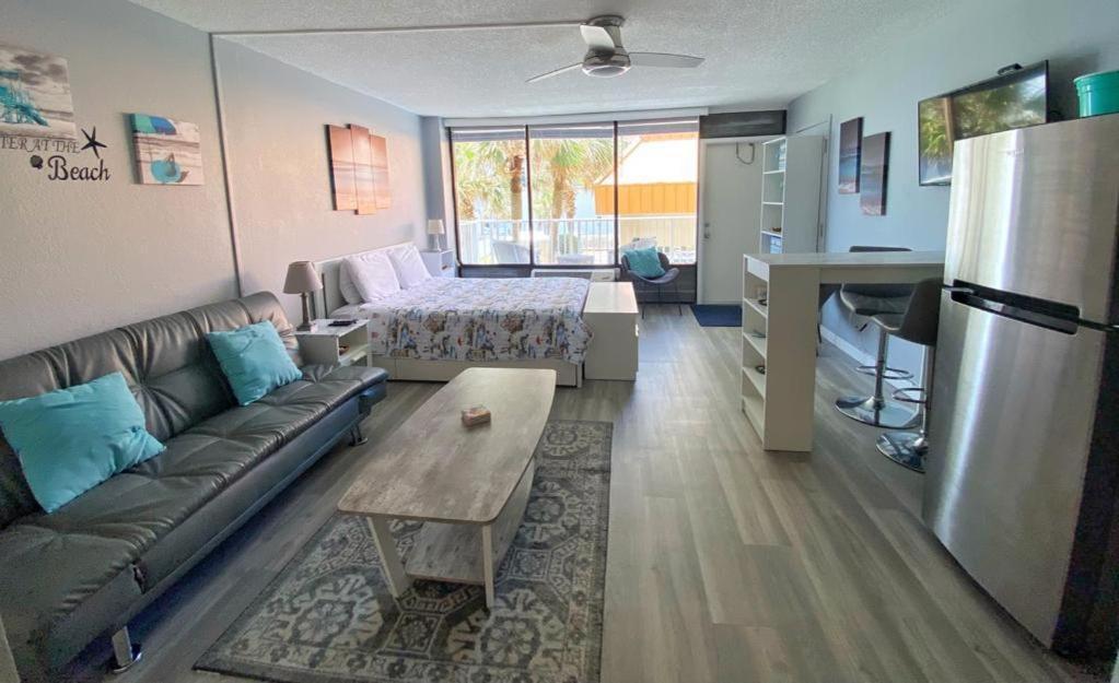 Castaways Resort Studios photo 28