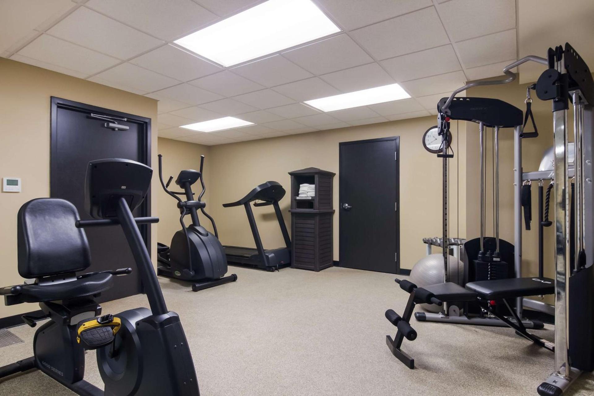 Best Western Plus Traverse City photo 8