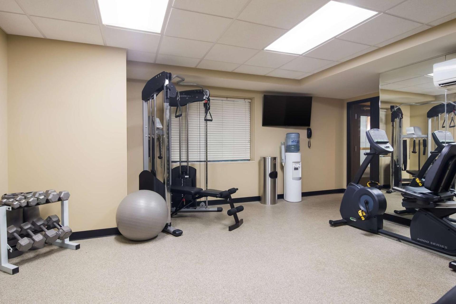 Best Western Plus Traverse City photo 34
