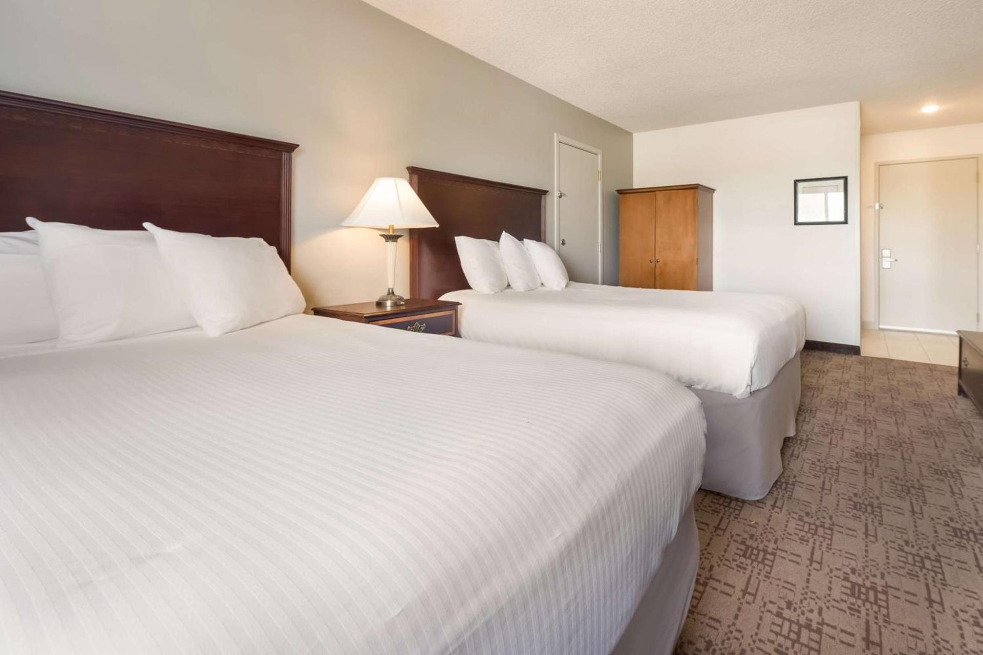 SureStay Hotel by Best Western Thomson photo 26