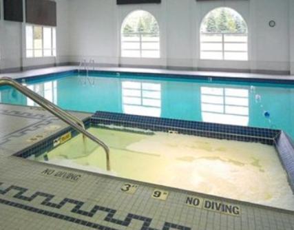 Dunes Express Inn and Suites photo 6