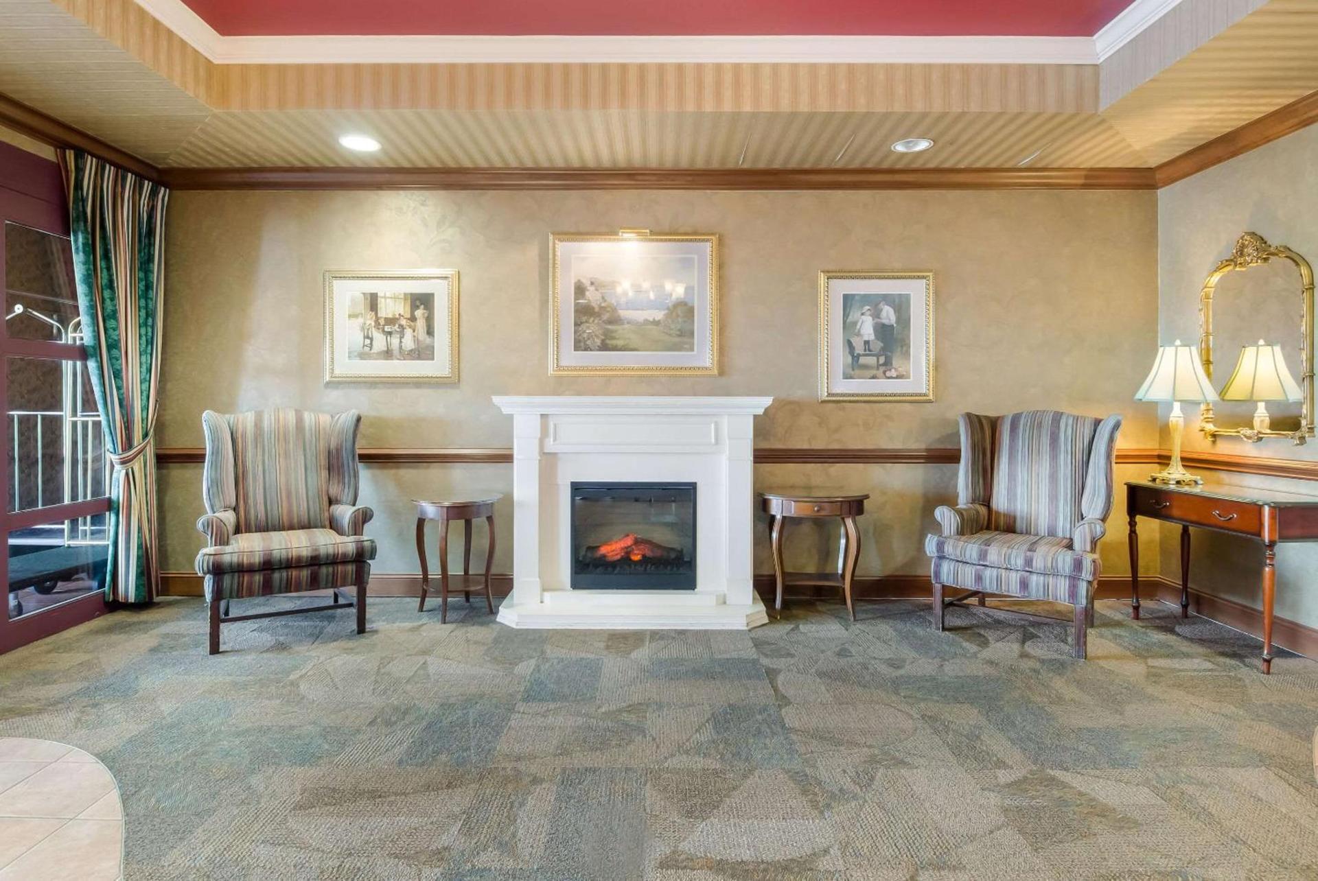 MainStay Suites Roanoke Airport photo 4