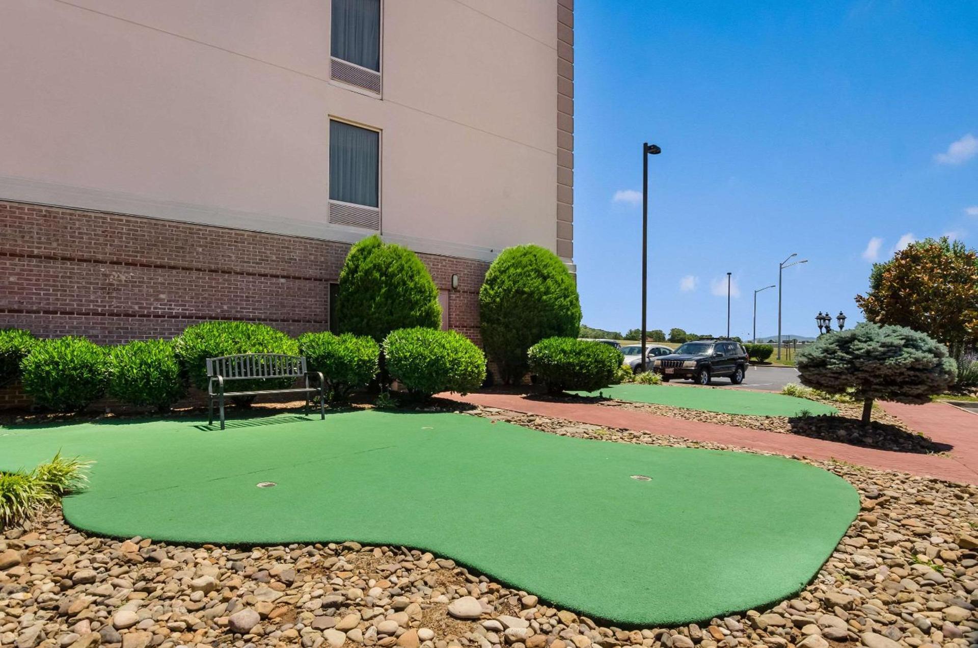 MainStay Suites Roanoke Airport photo 22