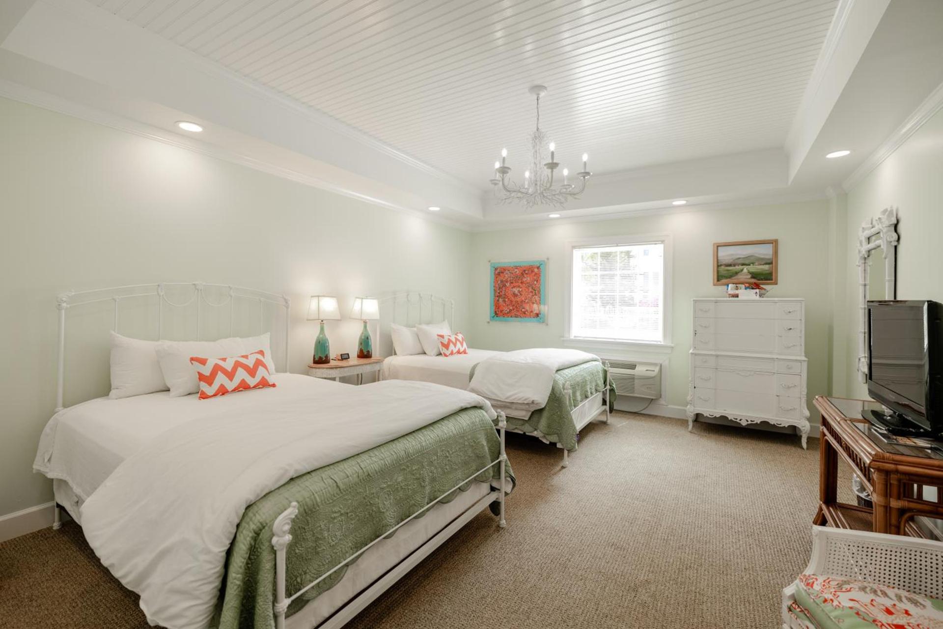 The Chesapeake Inn photo 19