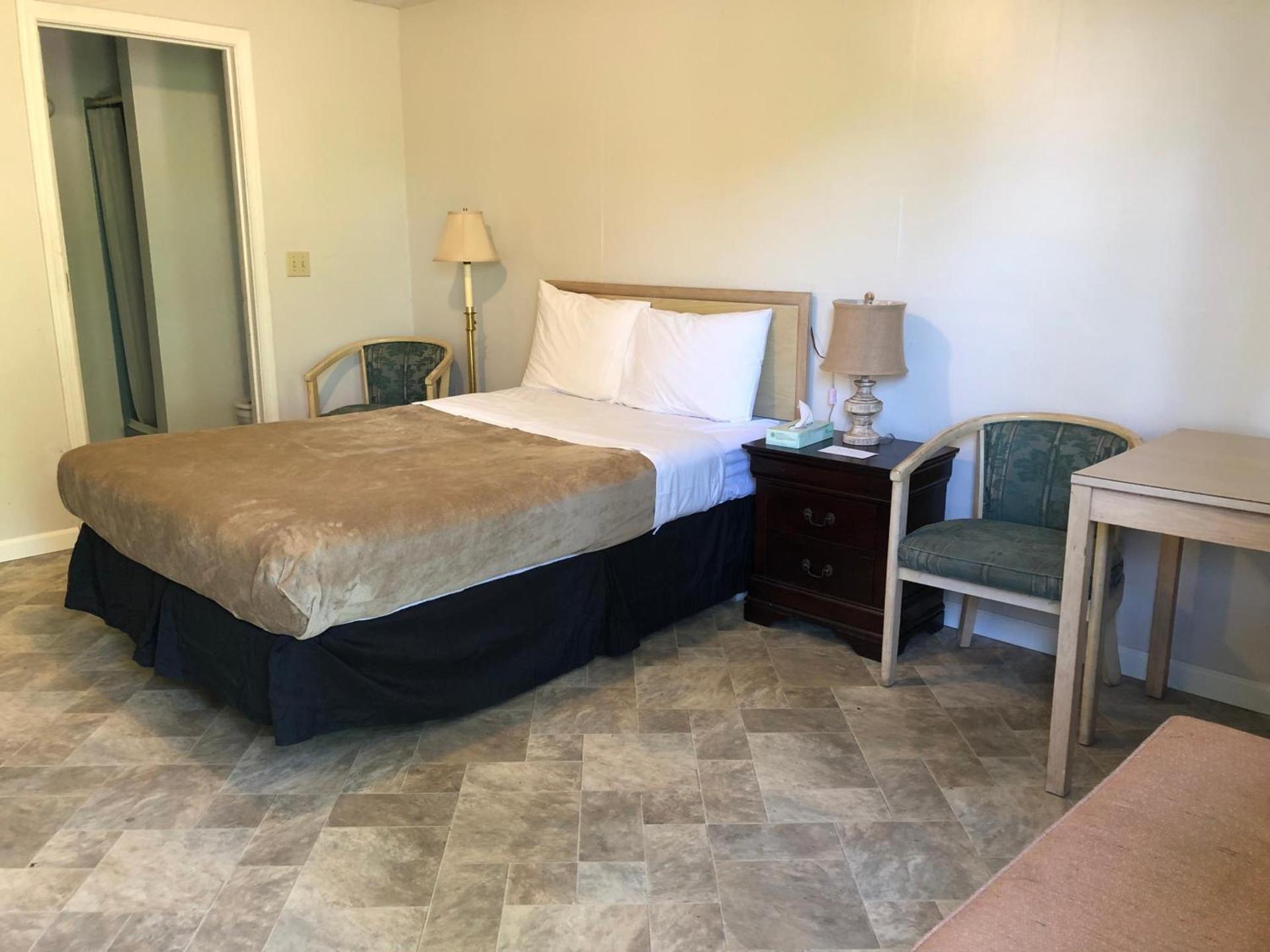Atlantic Breeze Inn photo 4