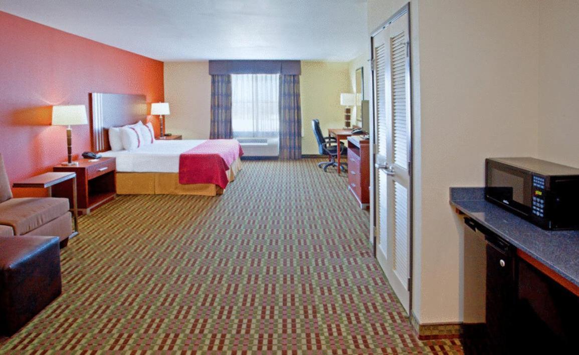 Holiday Inn Austin North by IHG photo 4
