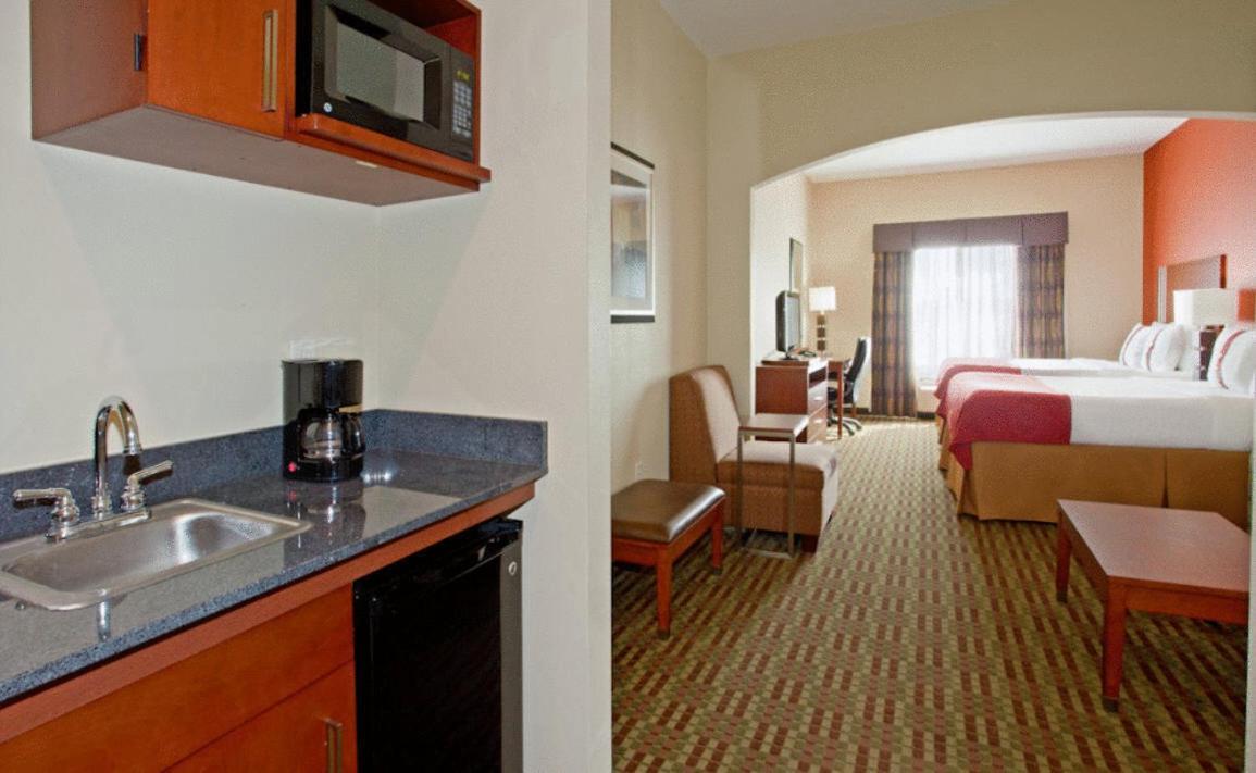 Holiday Inn Austin North by IHG photo 18