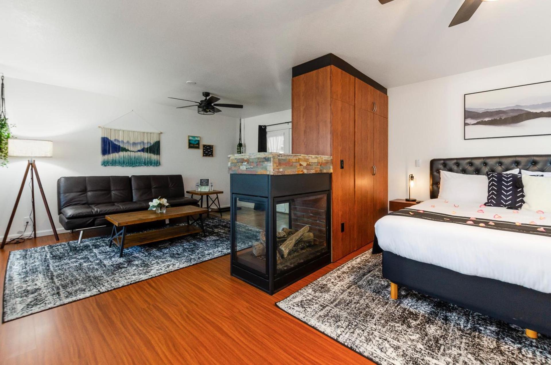 The Jeffrey Hotel photo 10