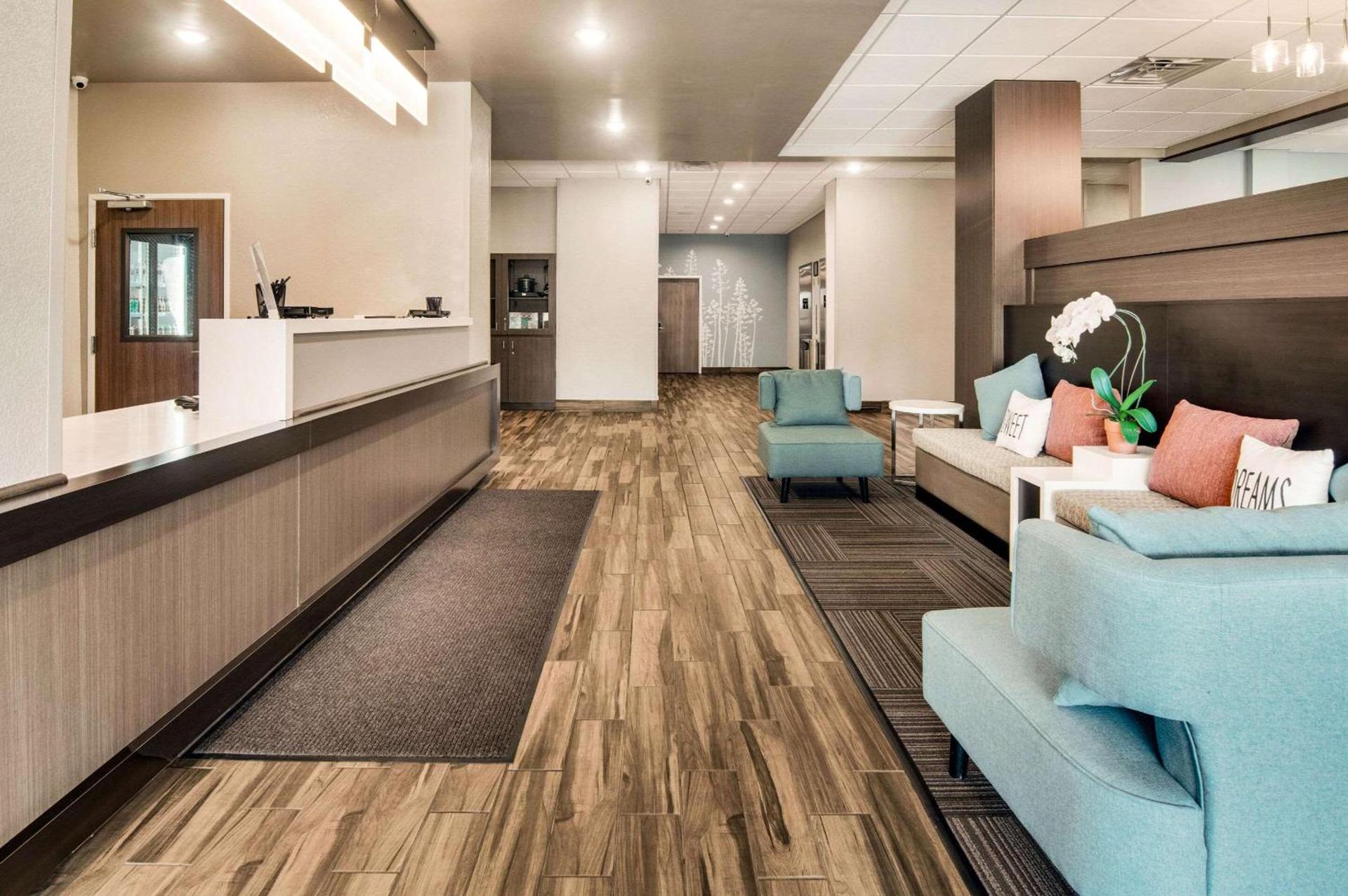 MainStay Suites Dallas Northwest - Irving photo 2