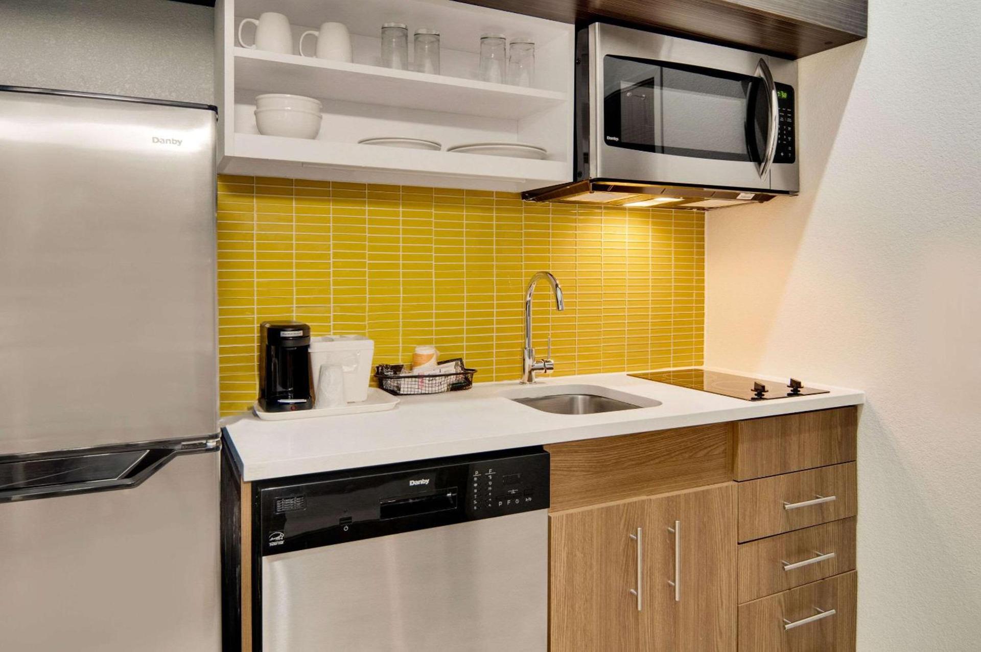 MainStay Suites Dallas Northwest - Irving photo 20