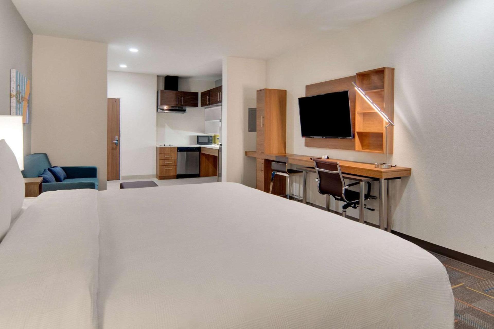 MainStay Suites Dallas Northwest - Irving photo 24