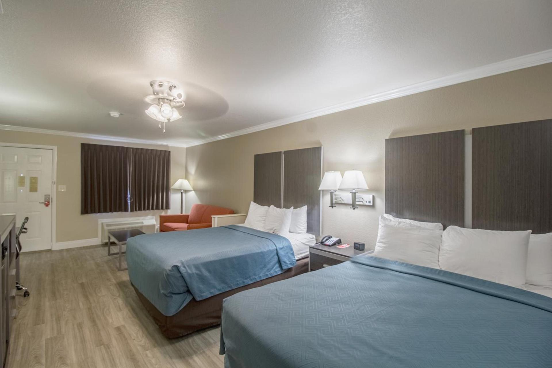 Econo Lodge Inn & Suites Corpus Christi photo 41