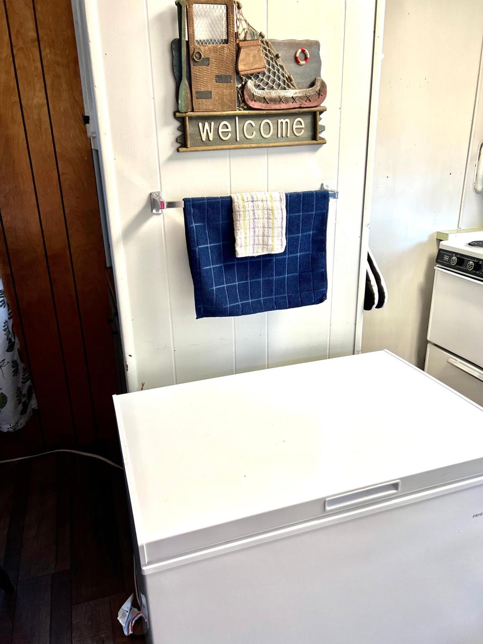 White Caps Motel and RV Park photo 35