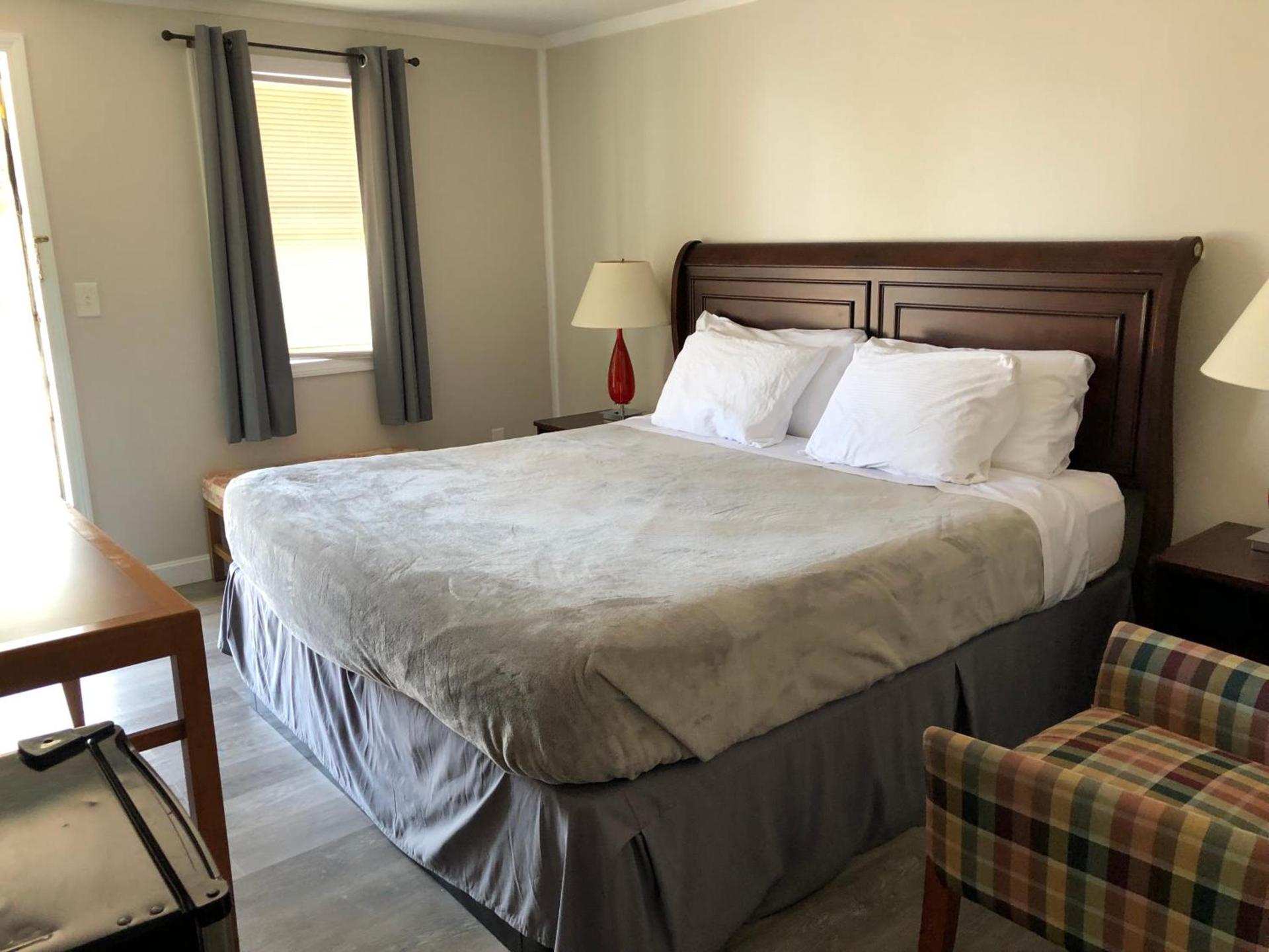Atlantic Breeze Inn photo 7