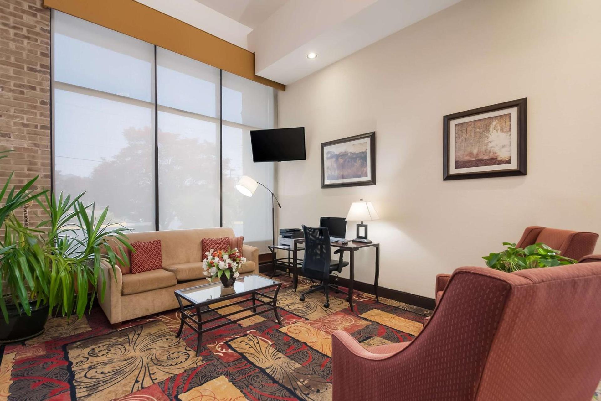 Best Western Manassas photo 2
