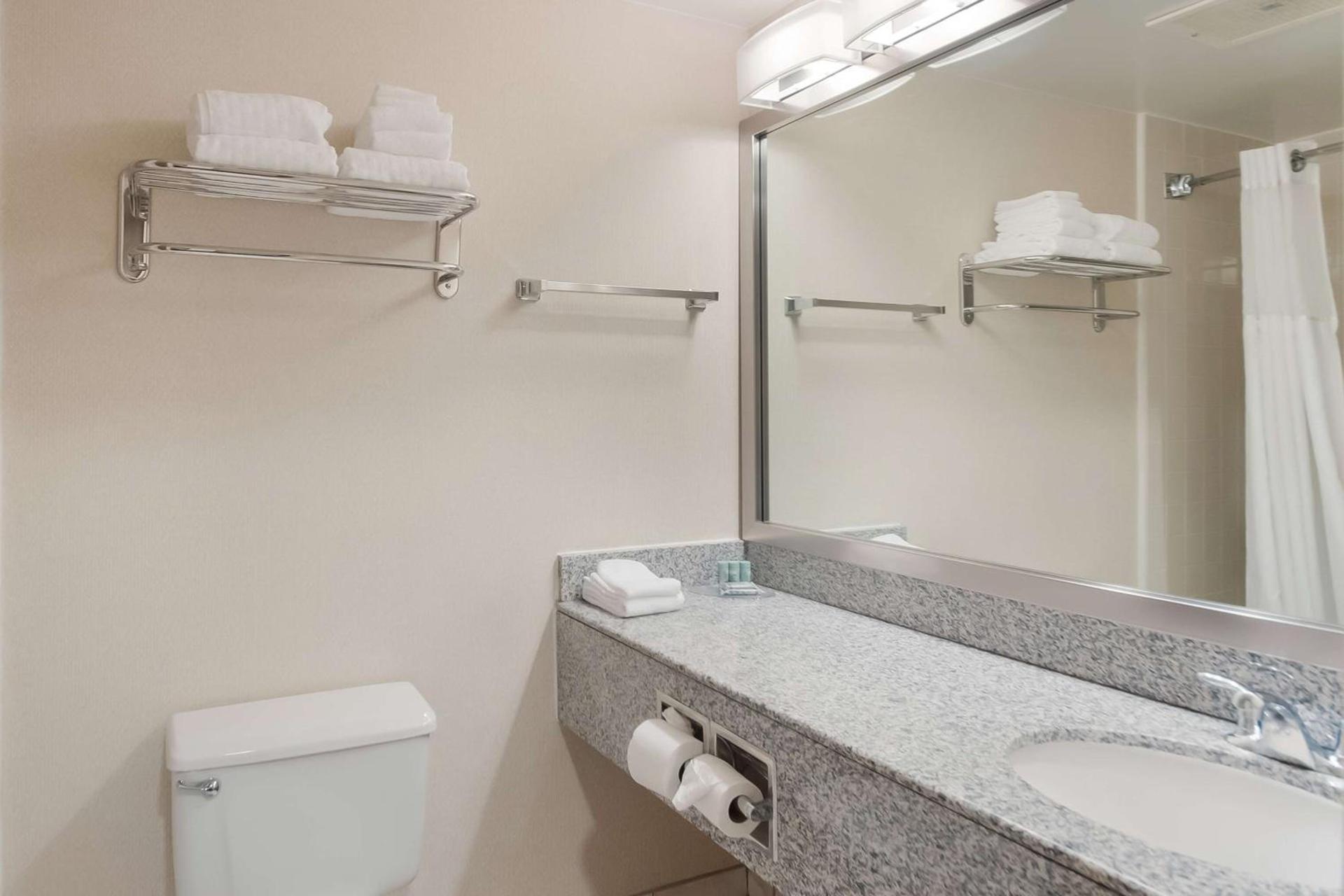 Best Western Manassas photo 20