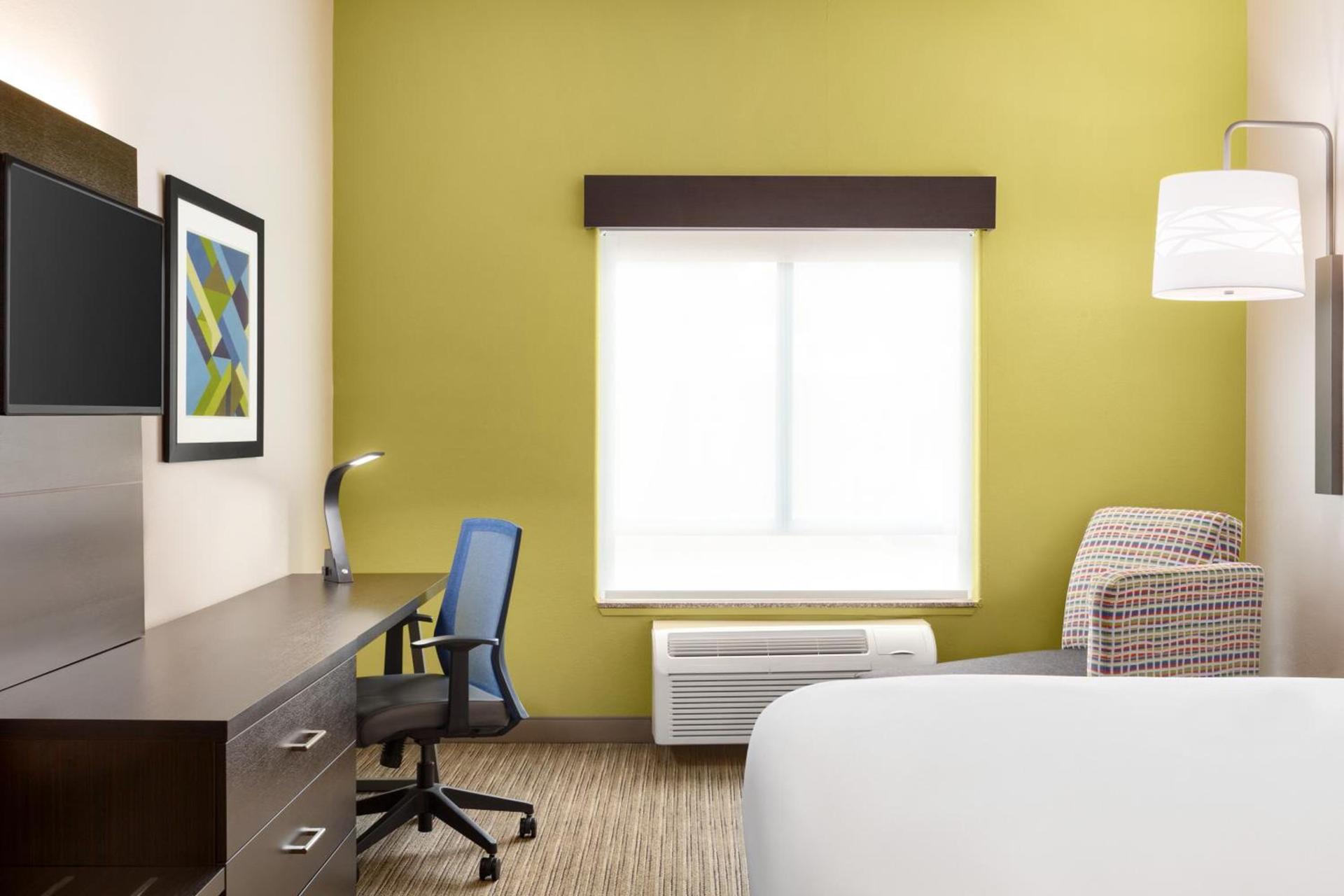 Holiday Inn Express Hotel & Suites San Antonio NW-Medical Area by IHG photo 6