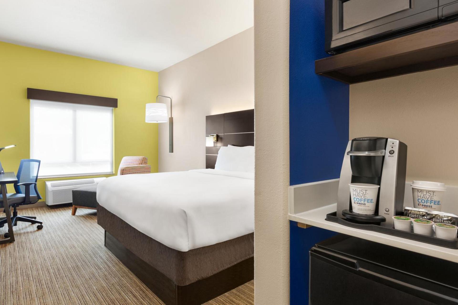 Holiday Inn Express Hotel & Suites San Antonio NW-Medical Area by IHG photo 18