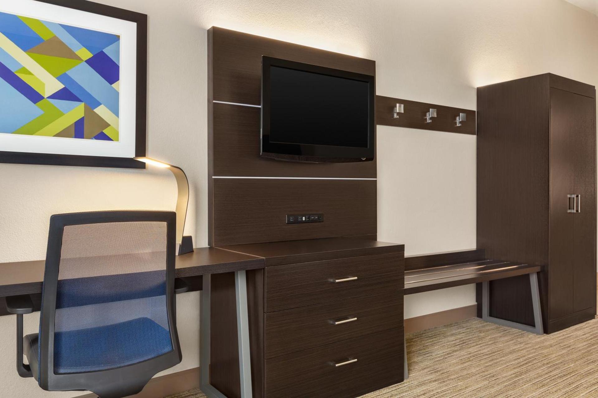 Holiday Inn Express Hotel & Suites San Antonio NW-Medical Area by IHG photo 12