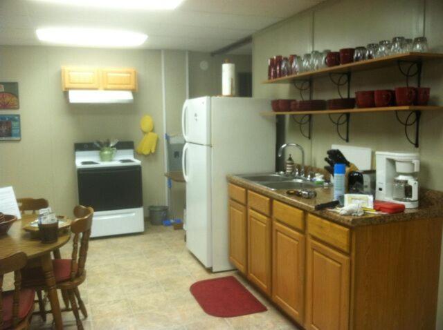 White Caps Motel and RV Park photo 5